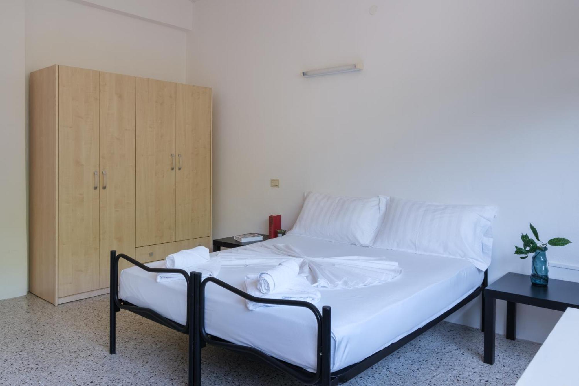 Meet Hostel 切尔维亚 外观 照片